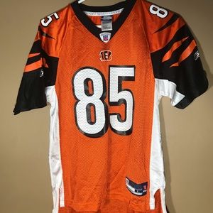 Women’s size large (14-16) Ochocinco jersey